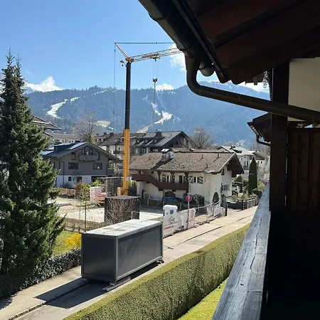 Florian アパート *